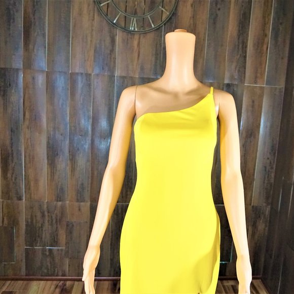 LA Femme Yellow One Shoulder Jersey Slit Gown NWOT - Picture 5 of 7